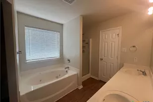 2130 Jasons W Ct, New Braunfels, TX 78130 - Photo 17