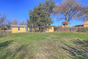 264 Cross River St, New Braunfels, TX 78130 - Photo 27