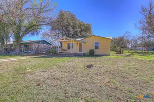 264 Cross River St, New Braunfels, TX 78130 - Photo 3