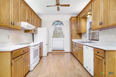 714 Cedar Parkway, Seguin, TX 78155 - Photo 21