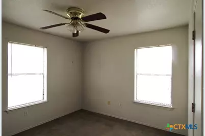 704 N 4th Street, Copperas Cove, TX 76522 - Photo 5