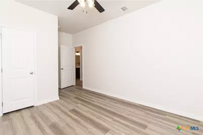 121 Leon Street #B, Copperas Cove, TX 76522 - Photo 13