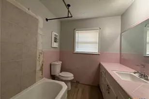 2301 McPherson Dr, Port Lavaca, TX 77979 - Photo 13