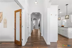 8107 Green Hill Dr, Salado, TX 78571 - Photo 7