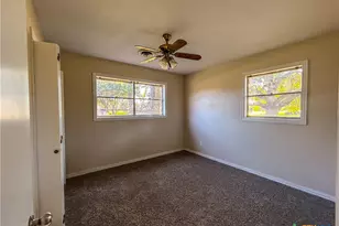902 Joplin, Victoria, TX 77904 - Photo 23