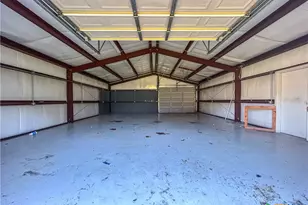 902 Joplin, Victoria, TX 77904 - Photo 39