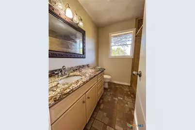 902 Joplin, Victoria, TX 77904 - Photo 29