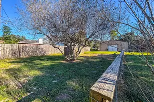 902 Joplin, Victoria, TX 77904 - Photo 37