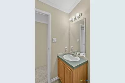 705 Peabody Street, Edna, TX 77957 - Photo 19