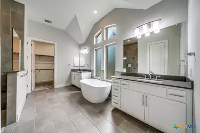 132 Raptor Beak Way, Cedar Creek, TX 78612 - Photo 7