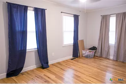 206 N Arnold Street, Lampasas, TX 76550 - Photo 13