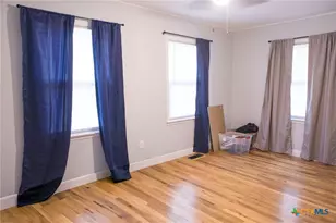 206 N Arnold St, Lampasas, TX 76550 - Photo 13