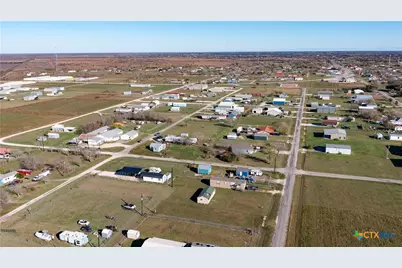 1306 W Ben Tindall Avenue, Seadrift, TX 77983 - Photo 17