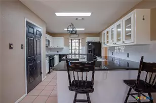 1535 Live Oak Dr, Inez, TX 77968 - Photo 9