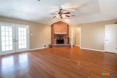 1535 Live Oak Drive, Inez, TX 77968 - Photo 5