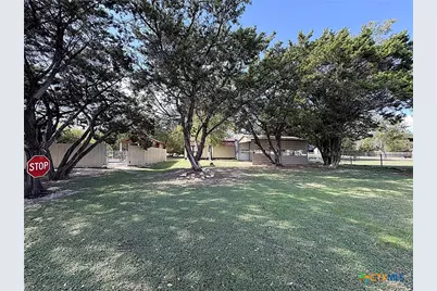 613 County Road 4876, Copperas Cove, TX 76522 - Photo 21