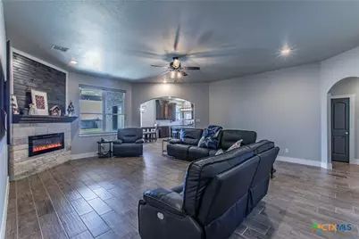 8323 Torrente Drive, Temple, TX 76504 - Photo 9