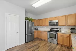 2141 Warwick Pl, New Braunfels, TX 78130 - Photo 9