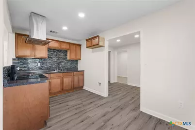 1308 S 45th Street, Temple, TX 76504 - Photo 7