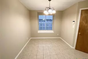 209 Ashland Creek, Victoria, TX 77901 - Photo 7