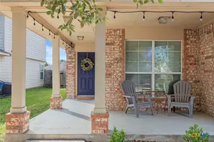 2126 Wiltshire Dr, New Braunfels, TX 78130 - Photo 3