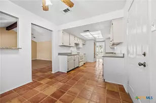 2006 Canyon Creek Dr, Temple, TX 76502 - Photo 13