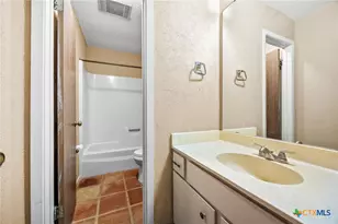 2006 Canyon Creek Dr, Temple, TX 76502 - Photo 23