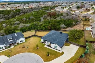 4610 Lucius Ln, Belton, TX 76513 - Photo 33