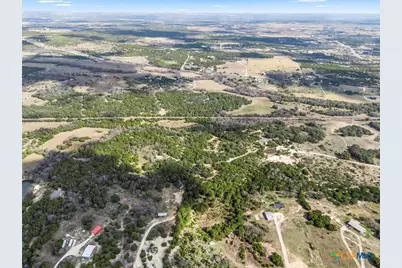1103 Private Road 3410, Lampasas, TX 76550 - Photo 7
