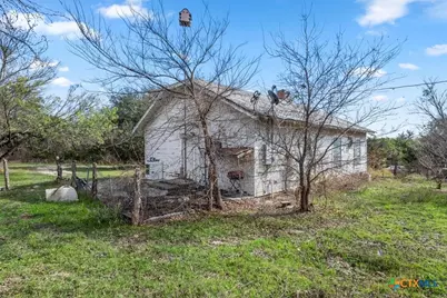 1103 Private Road 3410, Lampasas, TX 76550 - Photo 15