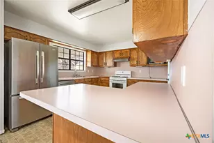 1310 Leader Dr, Killeen, TX 76549 - Photo 17