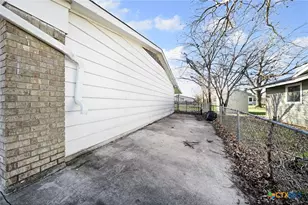 1310 Leader Dr, Killeen, TX 76549 - Photo 23