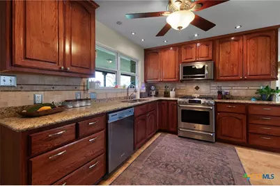 10292 W US Highway 190, Lometa, TX 76853 - Photo 7