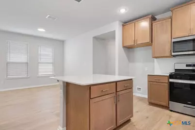 132 Condesa Street, Kyle, TX 78640 - Photo 9