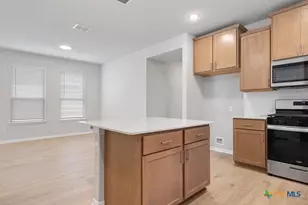 132 Condesa St, Kyle, TX 78640 - Photo 9