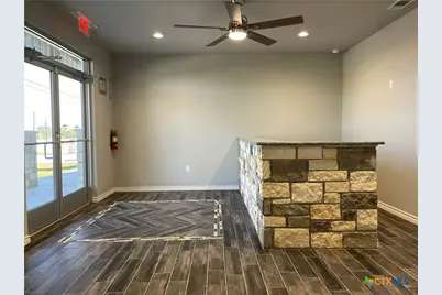 104 W Veterans Memorial Boulevard, Harker Heights, TX 76548 - Photo 7