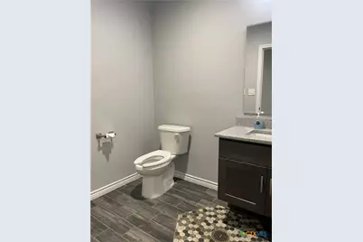 104 W Veterans Memorial Boulevard, Harker Heights, TX 76548 - Photo 9