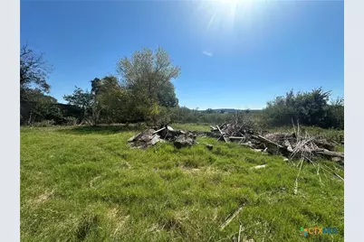 110 Hollis Lane, Gatesville, TX 76528 - Photo 11