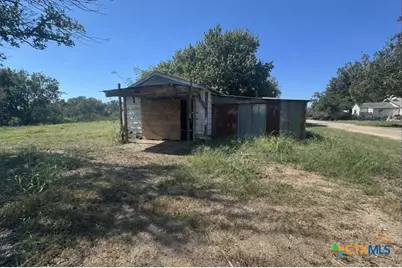 110 Hollis Lane, Gatesville, TX 76528 - Photo 7