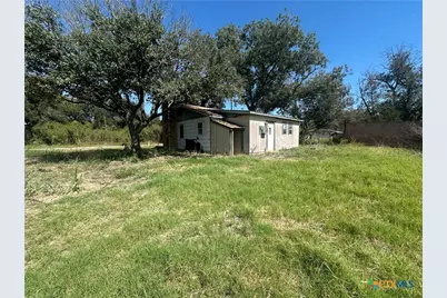110 Hollis Lane, Gatesville, TX 76528 - Photo 13
