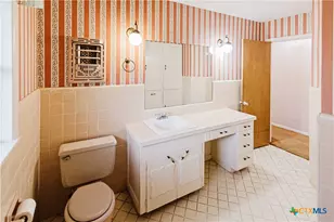 1209 Moss Ln, Cuero, TX 77954 - Photo 21