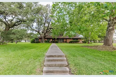 1209 Moss Lane, Cuero, TX 77954 - Photo 1