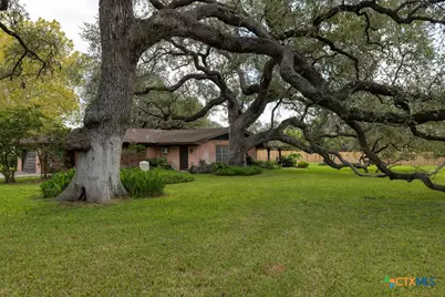 1209 Moss Lane, Cuero, TX 77954 - Photo 29