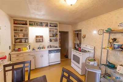 201 N Kings Trail, Little River-Academy, TX 76554 - Photo 5