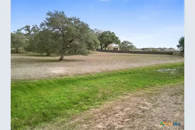 101 & 103 Pin Oak Circle, Cuero, TX 77954 - Photo 15