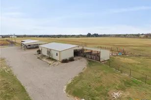 452 County Rd 470, Chilton, TX 76632 - Photo 31