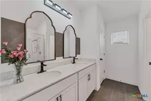 1974 Flametree Ave, New Braunfels, TX 78132 - Photo 19