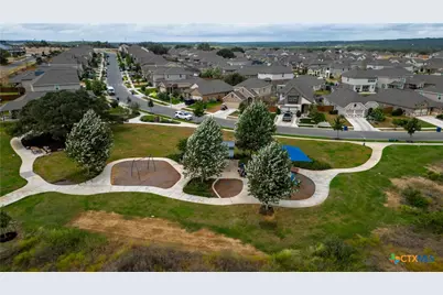 1974 Flametree Avenue, New Braunfels, TX 78132 - Photo 33