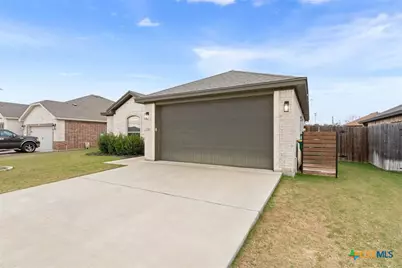 720 Holstein Drive, Belton, TX 76513 - Photo 3