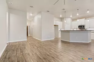 720 Holstein Dr, Belton, TX 76513 - Photo 7